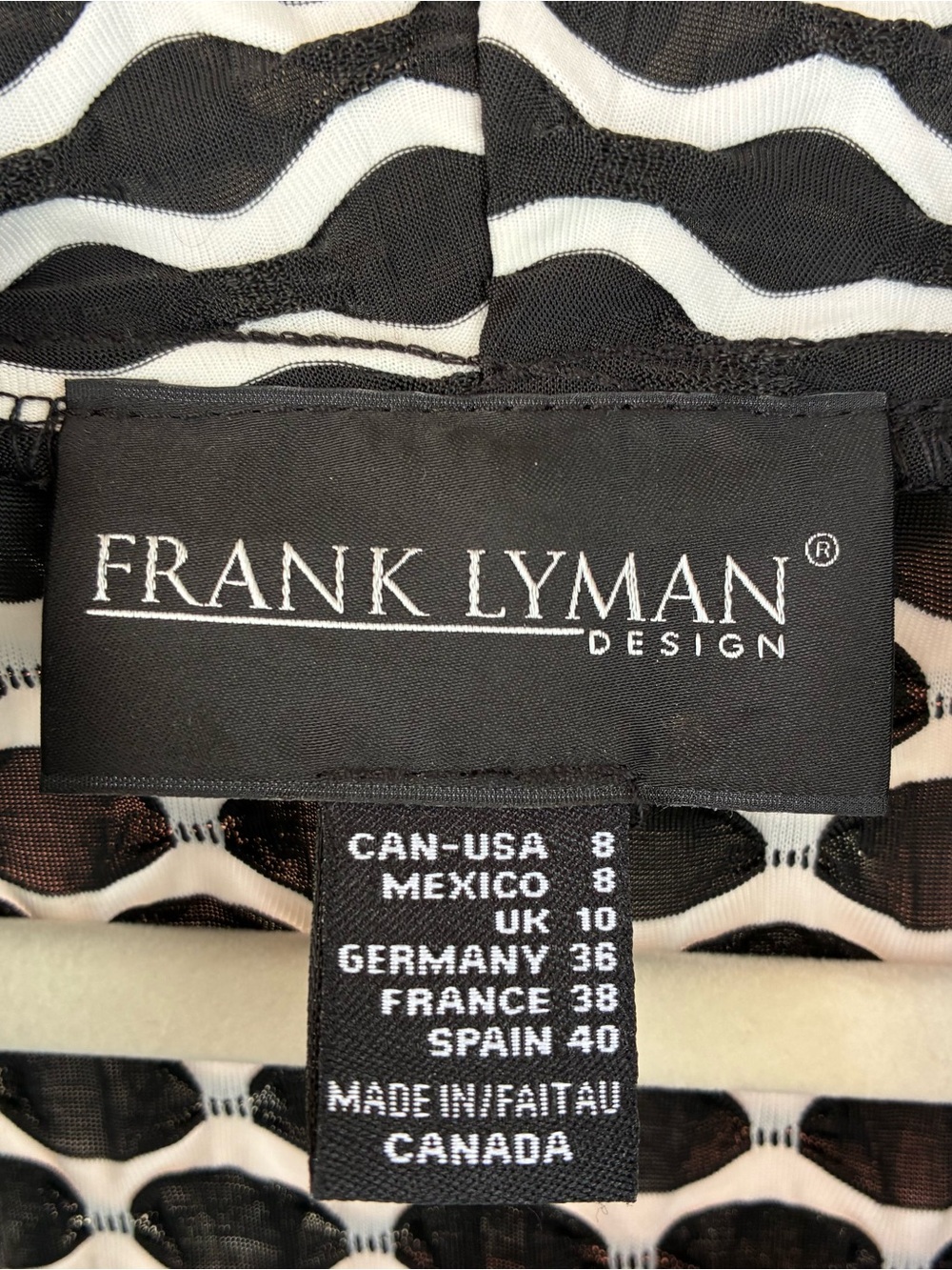 Frank Lyman Design Black & White Sleeveless Cowl Neck Top Size 8 Geometric AOP - Picture 3 of 5